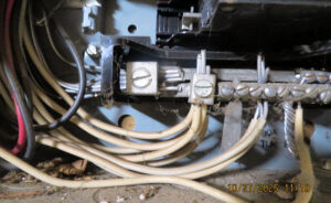 Aluminum wiring in a distribution panel